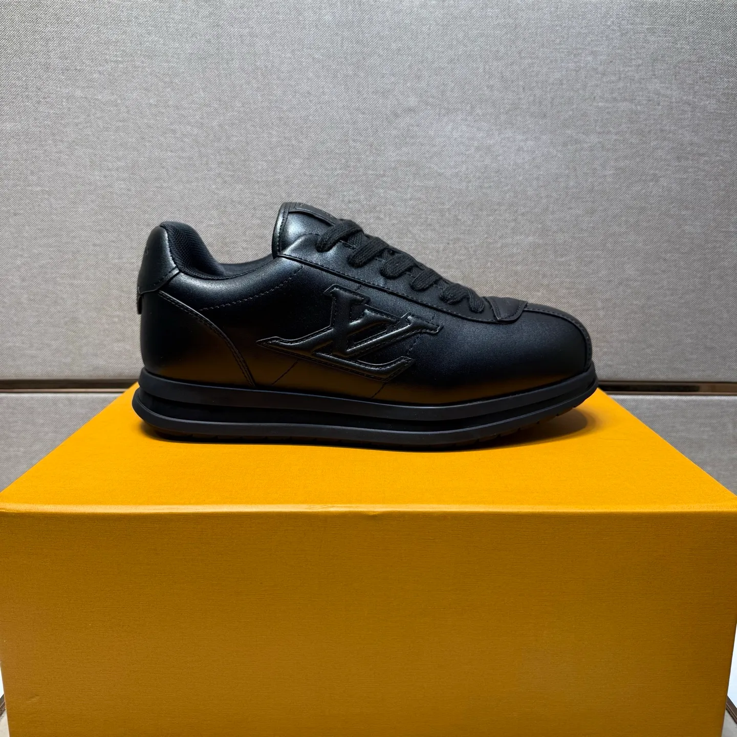 Men's men's shoes 💰pp560 [LV～] Men's casual shoes 2025z cabinet sales simultaneously 🔶Size: 38-44 #️⃣ 🔷5 colors🔜The upper is made of multi-material splicing➕Mesh lining, comfortable and breathable, sole: original comfortable and wear-resistant outsole, ⚠️real thing📱photographed🎬real thing is better📢📢📢